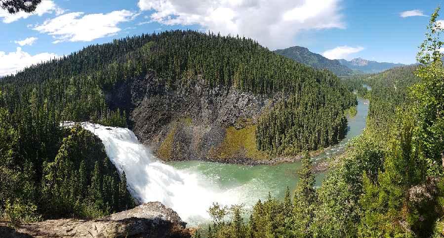 Kinuseo Falls in Monkman Provincial Park